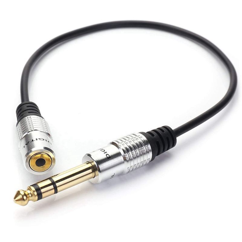 image of an AUX connector