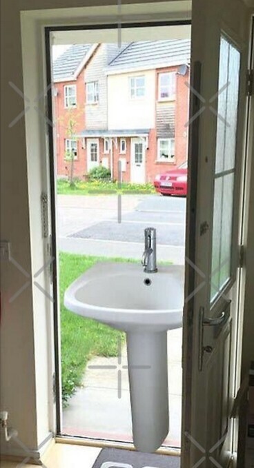 theres a sink at the door