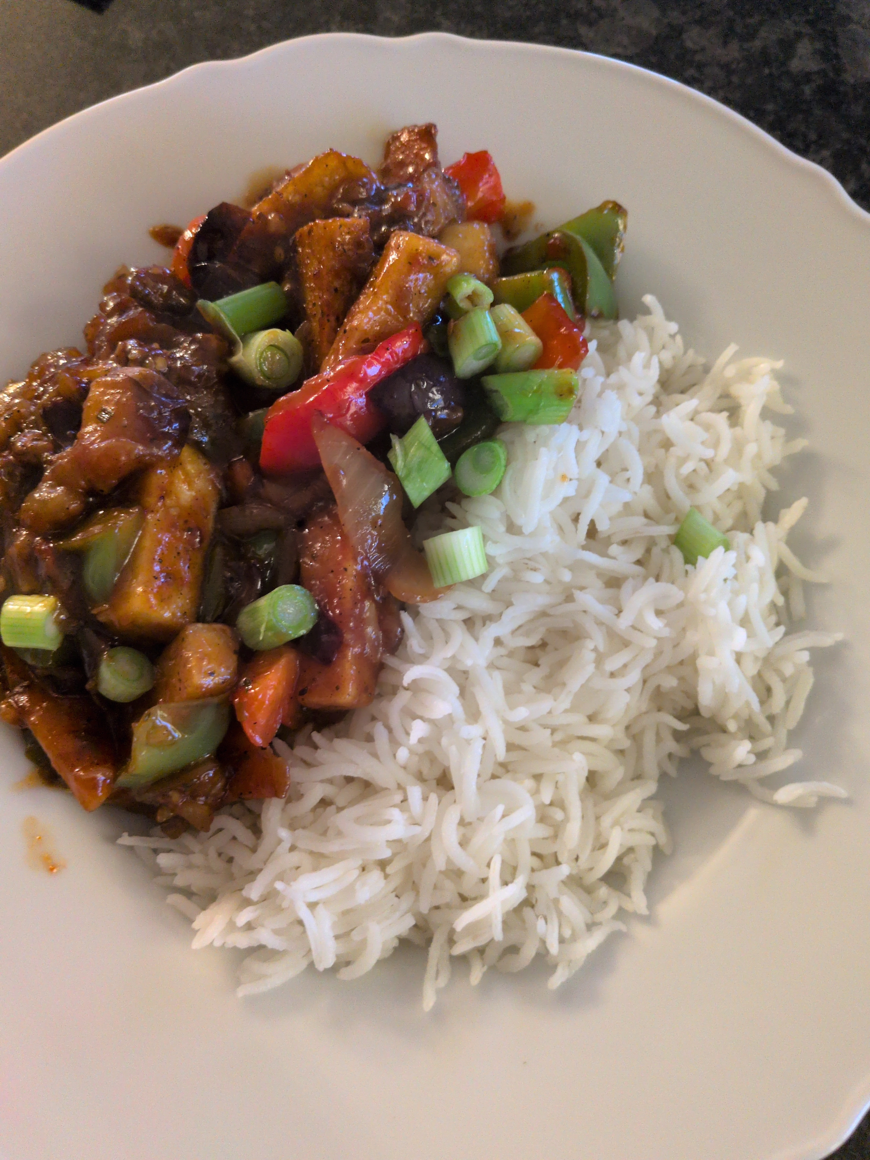 Thai Strifry plate with veg and tofu
