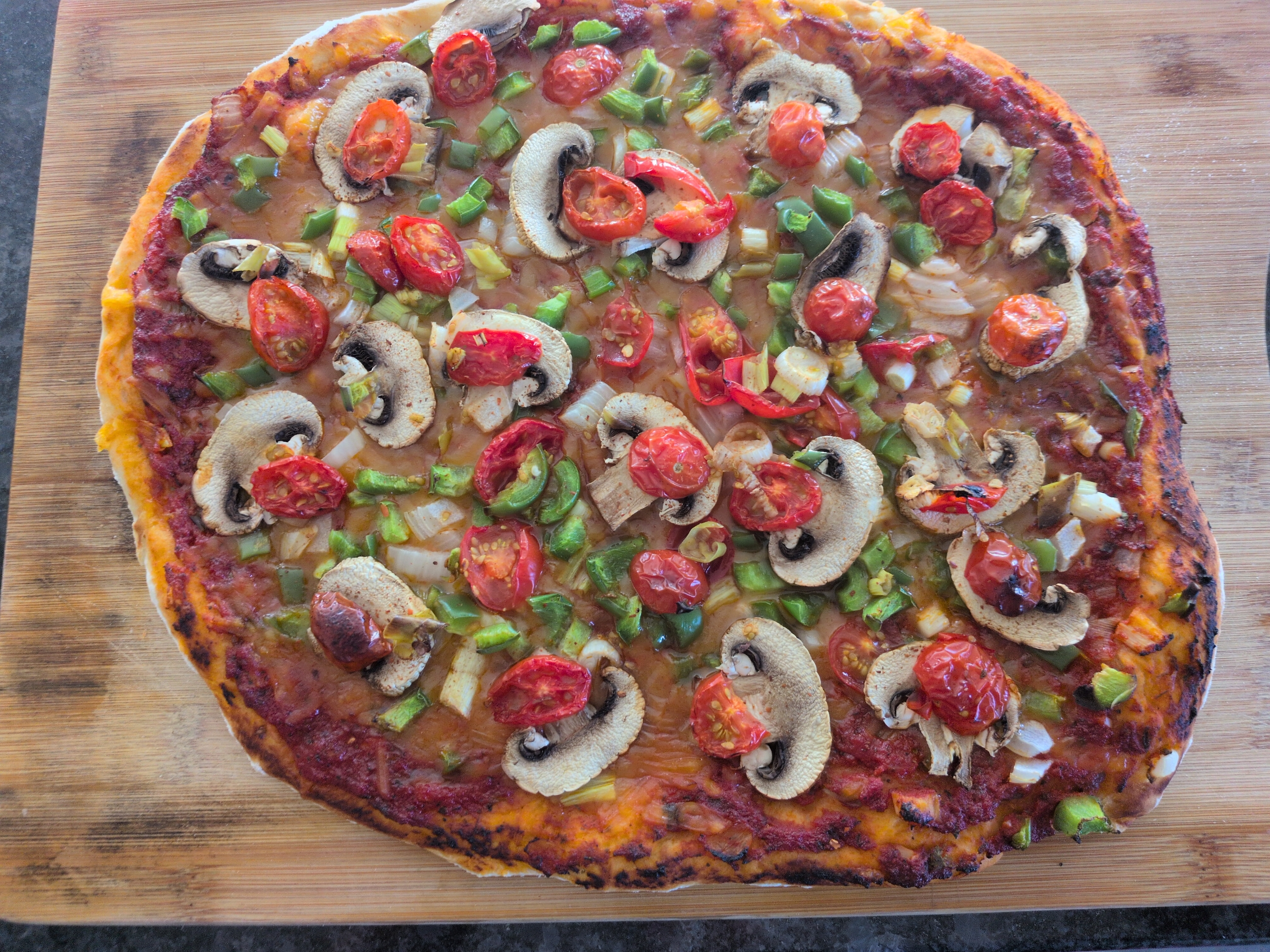 homemade vegan pizza