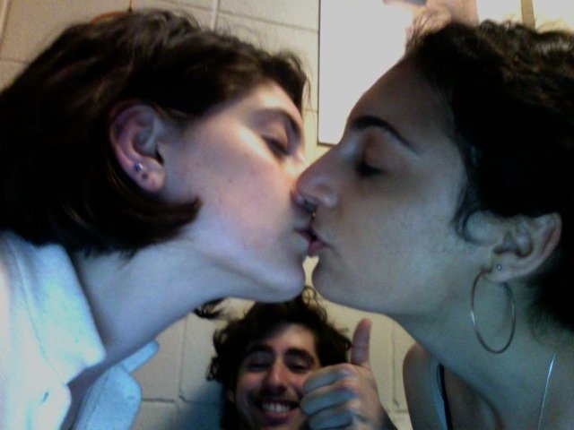 Girls kissing. Hell yea.